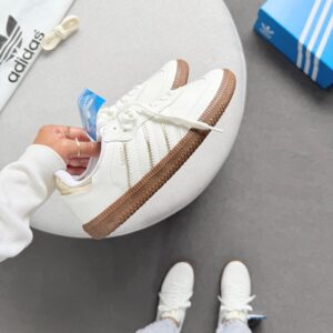 TÊNIS ADIDAS SAMBA OG - BRANCO/OURO