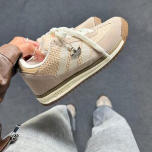 TÊNIS ADIDAS SL 72 - OFF WHITE/PALHA
