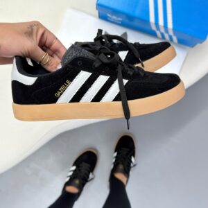 TÊNIS ADIDAS GAZELLE - PRETO/BRANCO