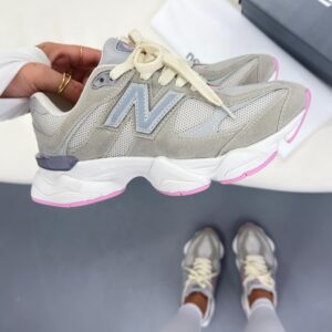 TÊNIS NEW BALANCE 9060 - CINZA/ROSA